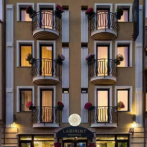 Labirint Boutique Βουκουρέστι